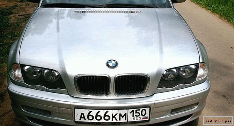 BMW 3-ї серії в кузові Е46 - число диявола на номері