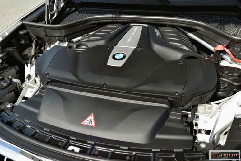 Двигун BMW X5 xdrive30d