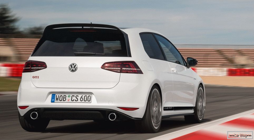 Немцы начали продавать VW Гольф GTI Clubsport