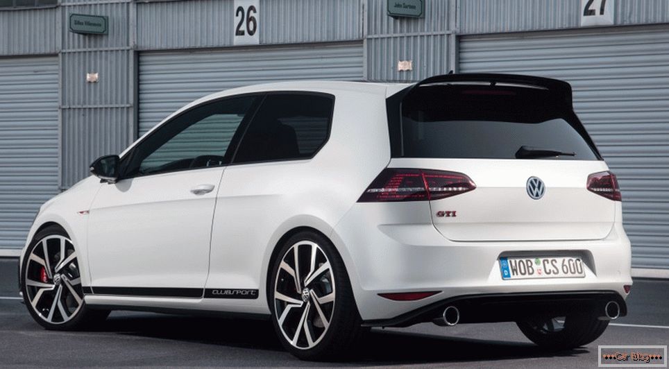 Немцы начали продавать VW Гольф GTI Clubsport