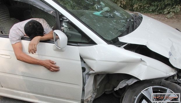 Аварії часто виникають через нетверезих водіїв