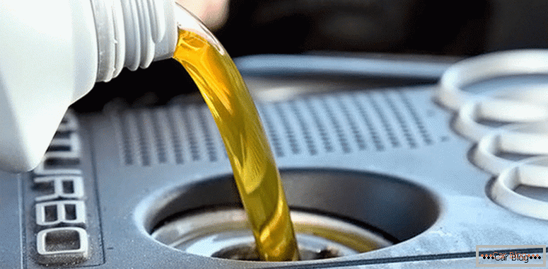 як піниться масло в двигуні