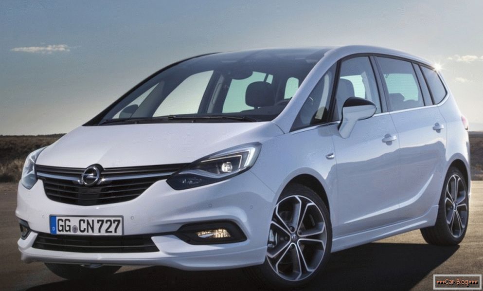 Після рестайлінгу Opel Zafira втратила індивідуальність дизайну