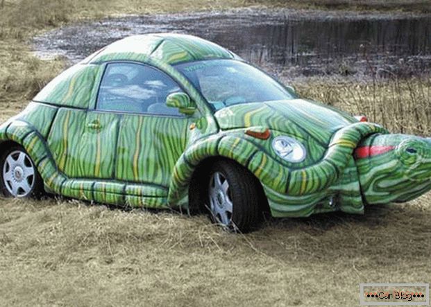 Автомобіль в формі черепахи