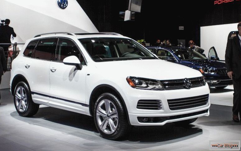 Новий Volkswagen Touareg 2015 року года