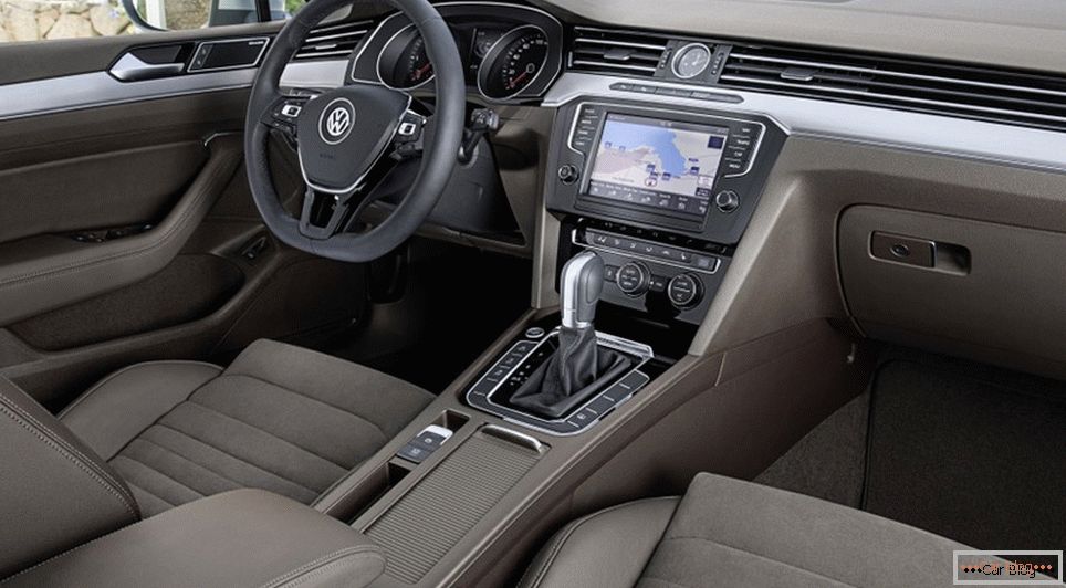 Заказы на новий Volkswagen Passat уже принимаются